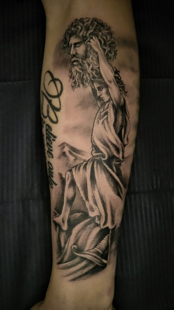 Tattoo Atlante Mitologia Black Grey Realistico Avambraccio Longare