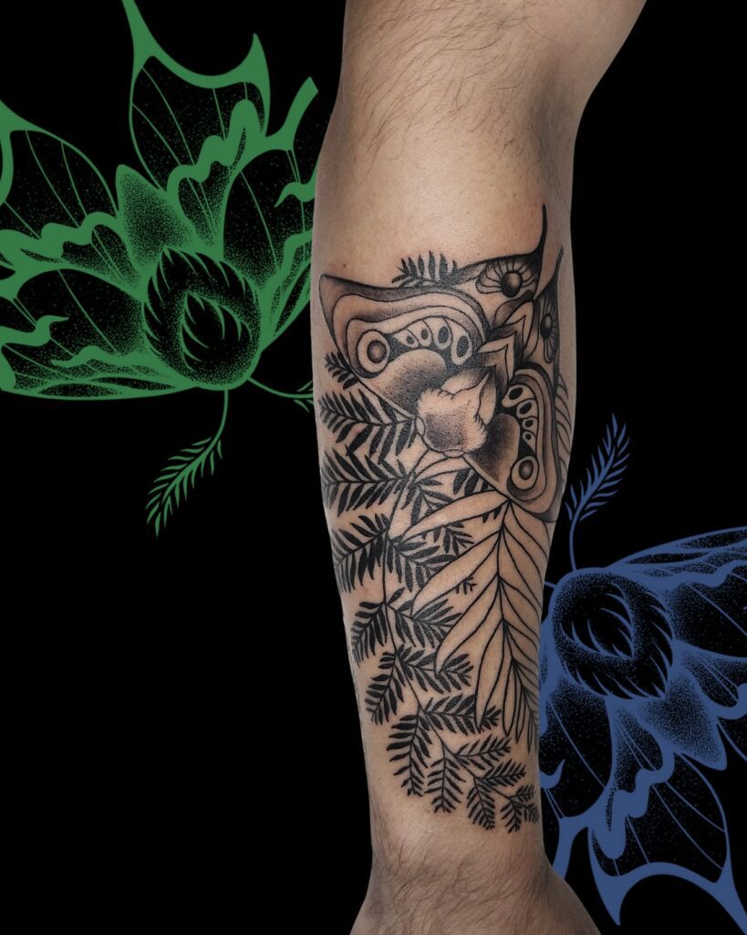 Tattoo Falena Felci Botanico Blackwork Avambraccio Longare