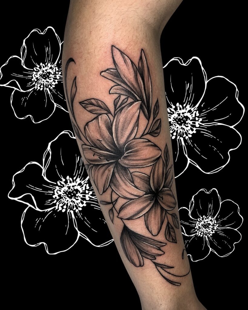 Tattoo Fiori Gigli Black Grey Botanico Avambraccio Longare